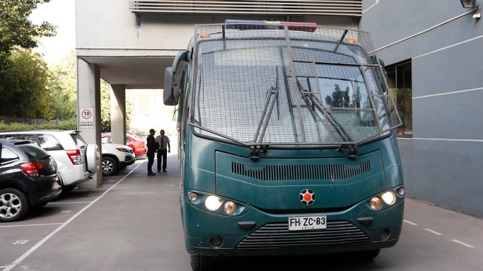 Dictan prisión preventiva para madre e hijo imputados por homicidio de joven tras cirugía estética