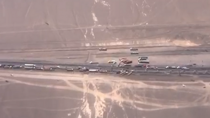 Taco kilométrico: Así se ve desde el aire el bloqueo en las cercanías del aeropuerto de Antofagasta