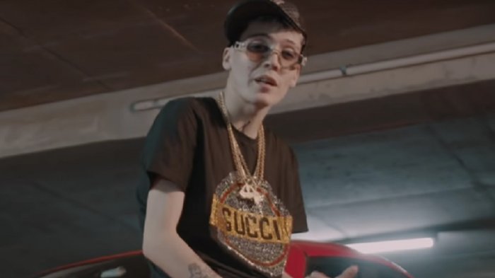 Tras fallar dos veces: Revelan cuánto cobró Marcianeke por show en Circo del Tony Caluga