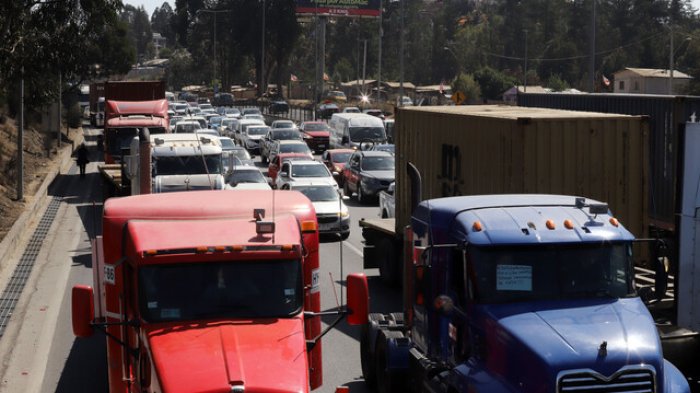 Camioneros anuncian fin del paro: 