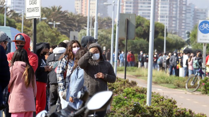 Más 35 mil nuevos contagios: Chile superó los 139 mil casos activos de COVID-19