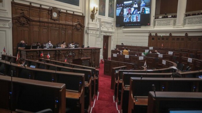 Cadem: Confianza en la Convención cae a 50% y Apruebo en plebiscito de salida a un 47%
