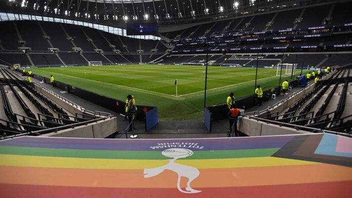 La polémica palabra que tiene enfrentados a la hinchada y a los dueños de un popular club inglés