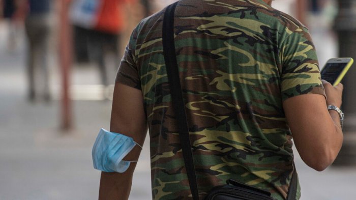 Quintero y Calbuco a Transición: 12 comunas retrocederán de fase a partir de este sábado