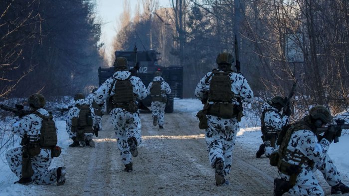 Ucrania ordenó la evacuación obligatoria de Chernobyl: Los habitantes serán reubicados