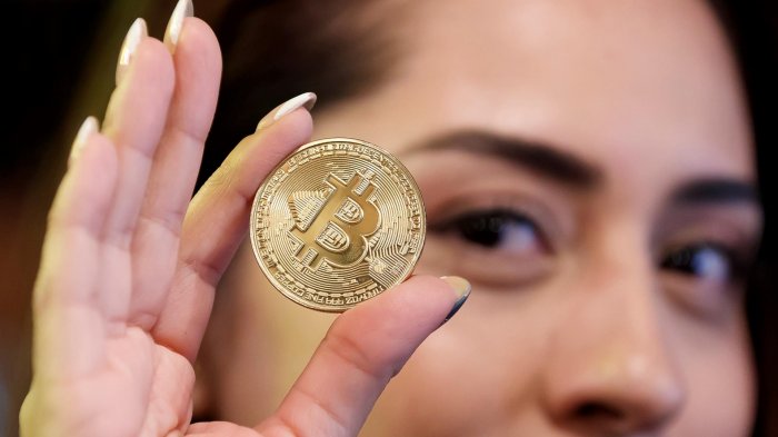 Joven de Temuco es el primer chileno en comprar un terreno con criptomonedas