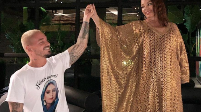 Lleva casi un mes internada: J Balvin sorprendió a su mamá por su cumpleaños y le dedicó un emotivo mensaje