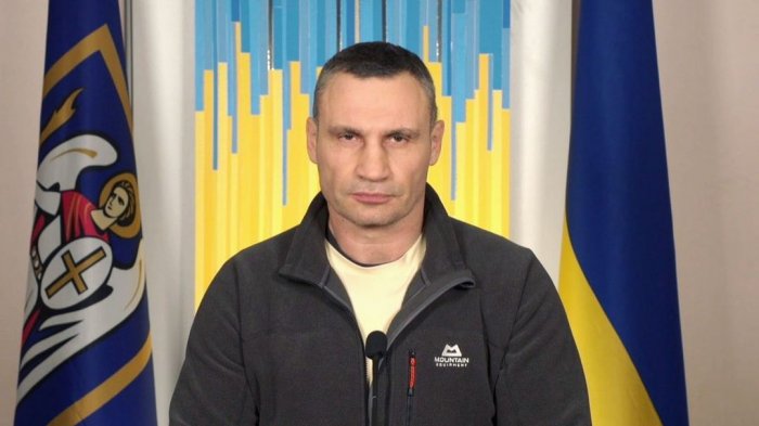 Vitali Klitschko, el alcalde de Kiev y ex boxeador que se alista en las filas militares para enfrentar a Rusia