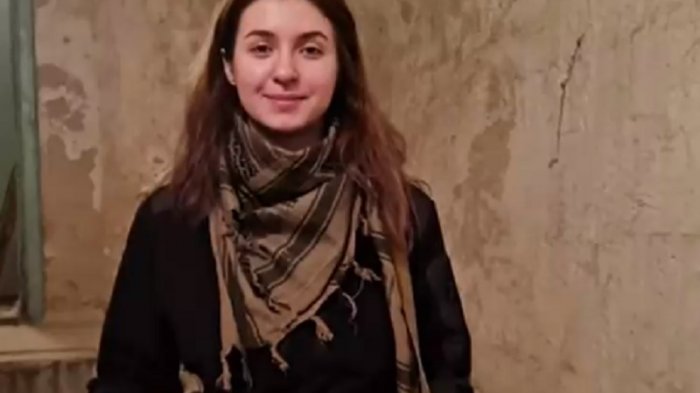 Se arman y combaten: Ucranianas en primera línea de ataques