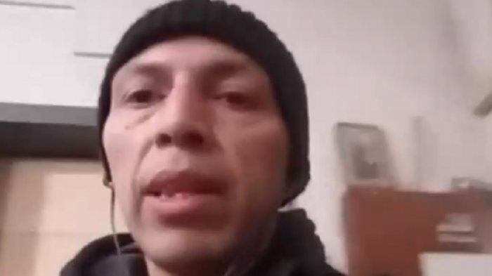 Huyen de bombardeos: Chilenos refugiados en un búnker de Ucrania