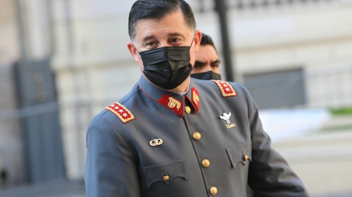 General Ricardo Martínez, comandante en jefe del Ejército, presentó su renuncia al cargo
