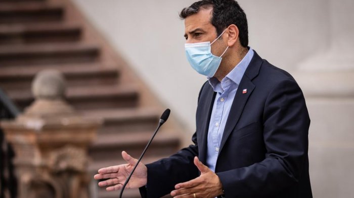 Ministro Delgado confirma la construcción de zanja de 300 metros en la frontera con Bolivia