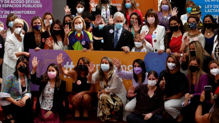 Pdte. Piñera y conmemoración del 8M: La causa de la mujer 