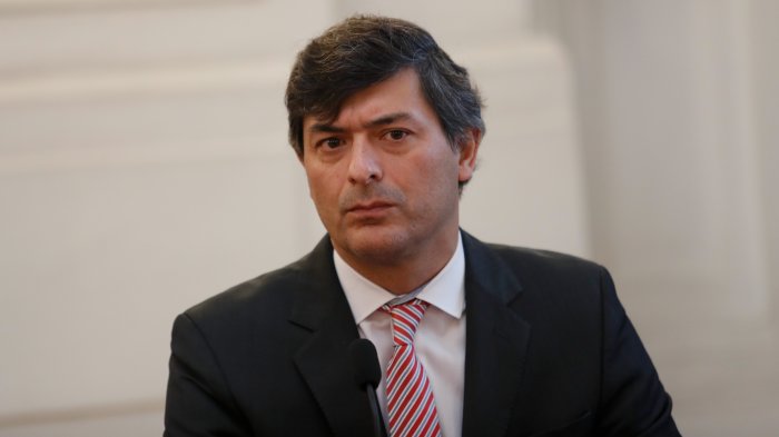 Parisi demanda a su ex para rebajar pensión de alimentos: 