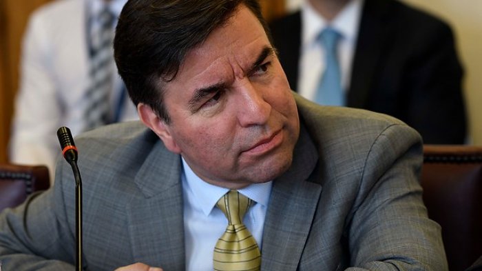 Pdte. Boric solicita la renuncia del director del SII: Hernán Frigolett fue designado para su reemplazo