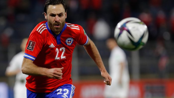 Ben Brereton habría sufrido traspié en recuperación y su regreso a Chile podría complicarse