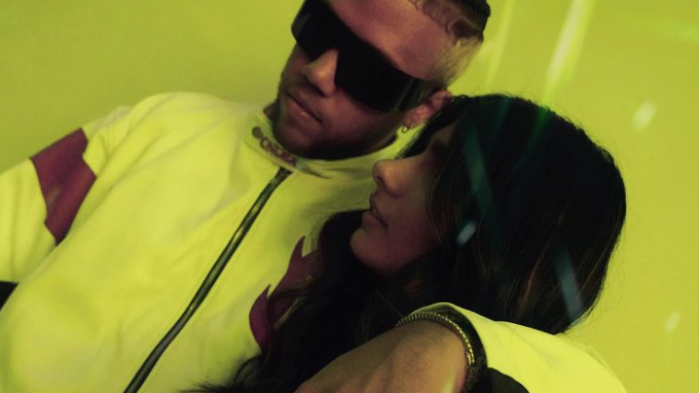 Mia Khalifa en Chile: Influencer acompaña a Jhay Cortez para su show en Lollapalooza 2022