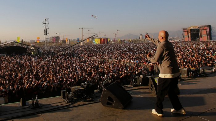 La complicidad de Cultura Profética con el público chileno: 