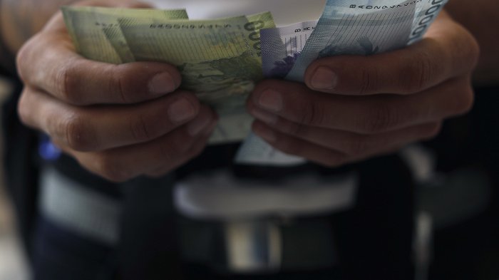 IFE Universal: Así puedes saber con tu RUT si tienes cobros pendientes