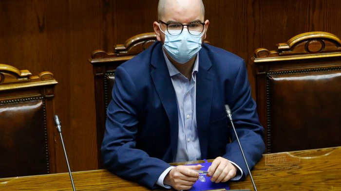 Ministro Jackson recalca que proyecto de amnistía es 