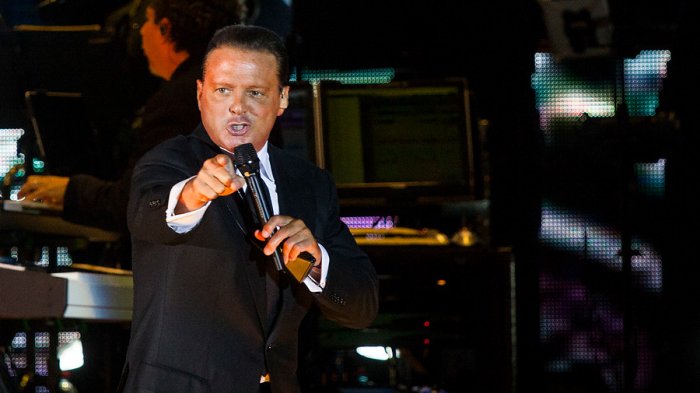 Ex trabajadora de Luis Miguel revela que no estaba permitido que lo miraran a la cara: “Es terrible”