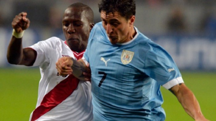 Además de Chile contra Brasil: Qué otros compromisos se juegan este jueves por Clasificatorias