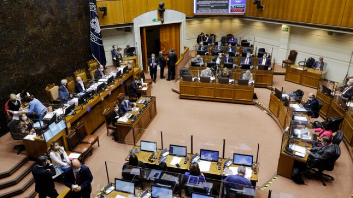 Tras acuerdo en Comisión de Sistema Político de la CC: El Senado podría pasar a la historia