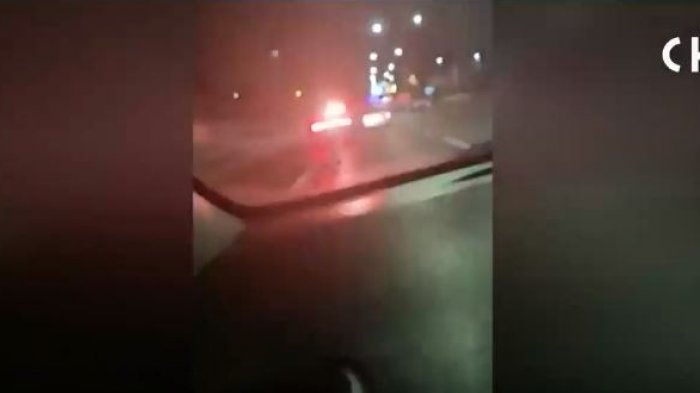 Impactante registro de balacera en Autopista Central: Delincuentes escapaban tras cometer una serie de robos