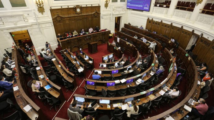 Debate en la Convención Constitucional tras polémica por ahorros previsionales