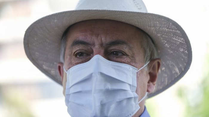 Jaime Mañalich arremete contra el nuevo plan Paso a Paso: 