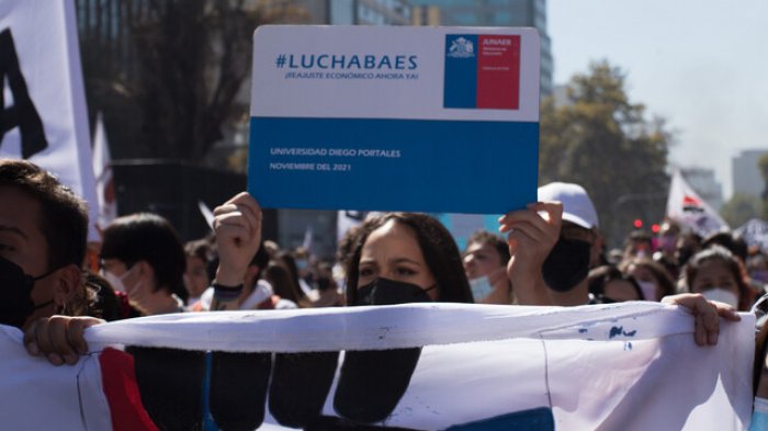 Beca de Alimentación: Estudio muestra que beneficio debería subir de $32 mil a $46.350 por reajustes