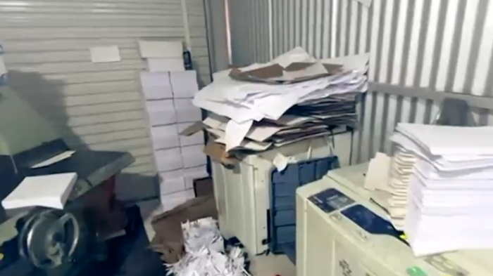 Tras la mayor incautación de libros 