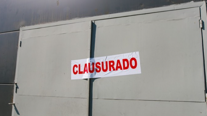 Clausuran Espacio Don Oscar tras balacera y amenazas de muerte al alcalde Vodanovic