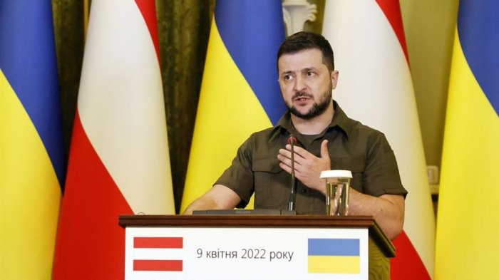 Zelenski advierte que el objetivo de Rusia no es sólo Ucrania, sino que apuntaría a 