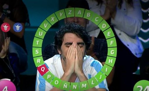 ¡Pero Brian! Argentino estuvo a punto de ganar el rosco, pero falló con canción de Juan Gabriel