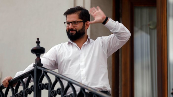 Pulso Ciudadano: Desaprobación a presidente Gabriel Boric sube 10 puntos y alcanza un 51%