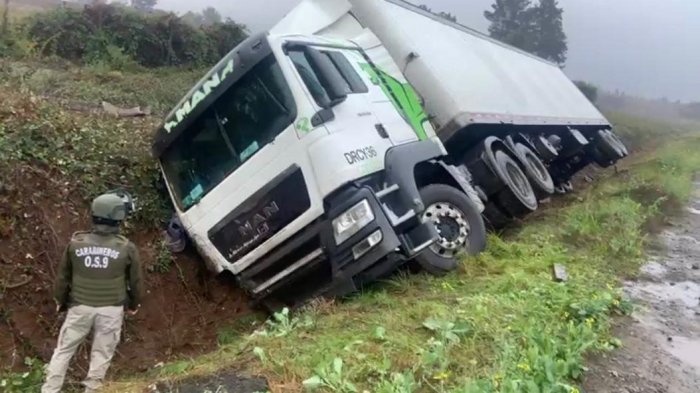 Conductor en riesgo vital: Carabineros reportó ataque armado a civiles en ruta 5 Sur