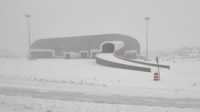 Por tiempo indefinido: Paso Los Libertadores está cerrado tras masiva caída de nieve