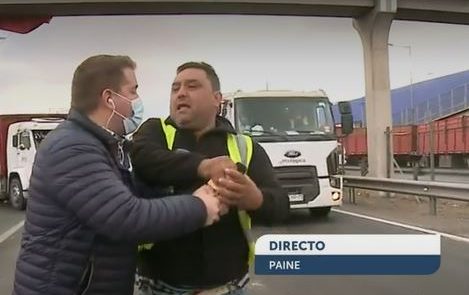 Periodista de Contigo en la Mañana fue agredido en vivo por camionero en medio del paro