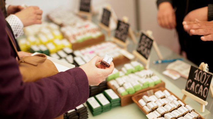 Gobierno establece subsidio de apoyo tras acuerdo con pymes y empresarios por alza en sueldo mínimo