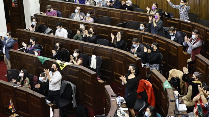 Revisa quiénes la integran: Este es el rol clave que jugará la comisión de Armonización en la CC