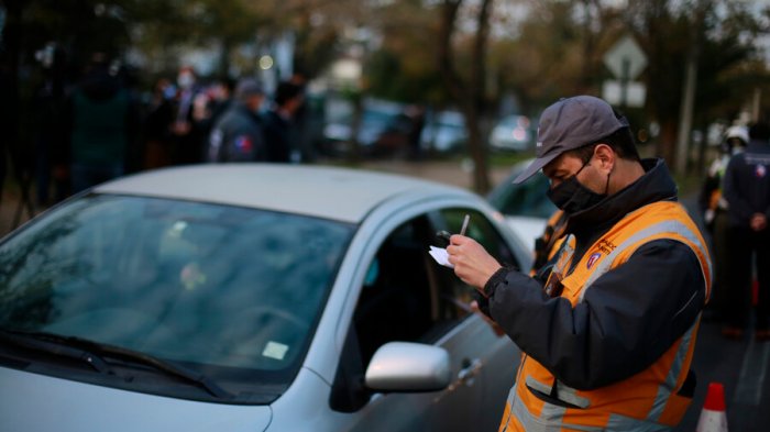 Comienza el lunes 2 de mayo: Este el calendario de restricción vehicular 2022