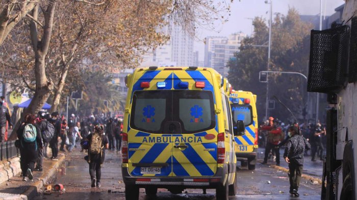 Gobierno anuncia querellas tras disparos en barrio Meiggs: Reportera herida quedó en riesgo vital