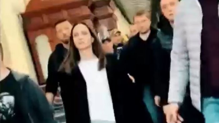 El tenso momento en que Angelina Jolie debió evacuar por eventual bombardeo en Ucrania