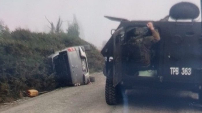 Conductor fingió estar muerto luego de volcarse en su camioneta tras ataque armado en Victoria