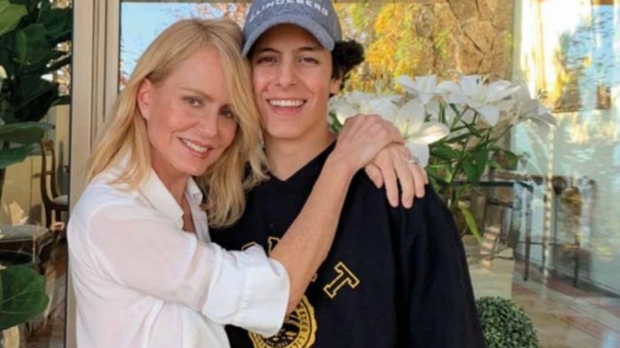 Máximo manifestó su orgullo por Cecilia Bolocco en el Día de la Madre: “Todo lo que soy, se lo debo a ella”