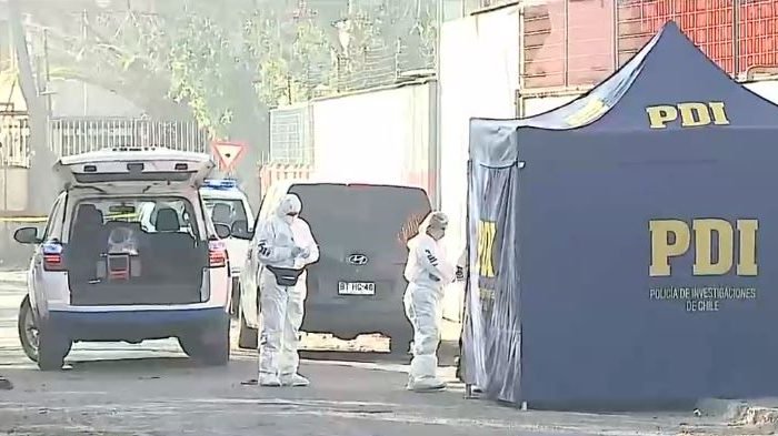 Encuentran cuerpo de hombre baleado en calle de Conchalí