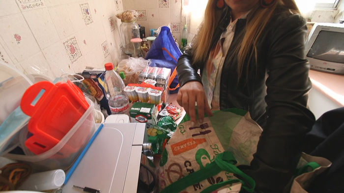 La clase media puertas adentro: Llegar a fin de mes siendo jefa de hogar