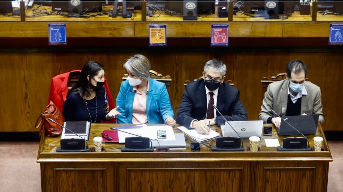 Proyecto del salario mínimo fue aprobado en el Senado y pasará a su tercer trámite en la Cámara