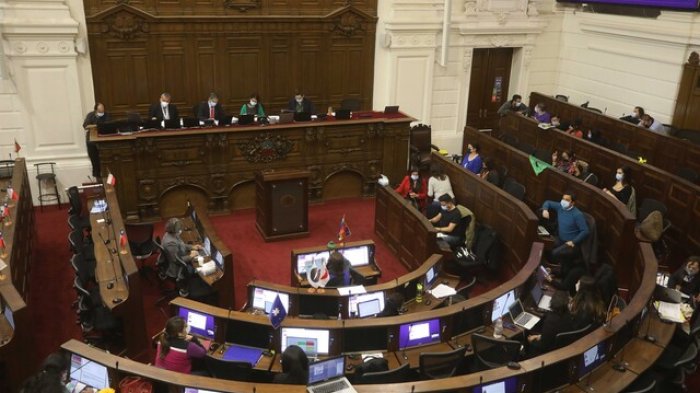 Equipo que trabaja para la CC sufre accidente durante viaje desde Calama hacia Antofagasta